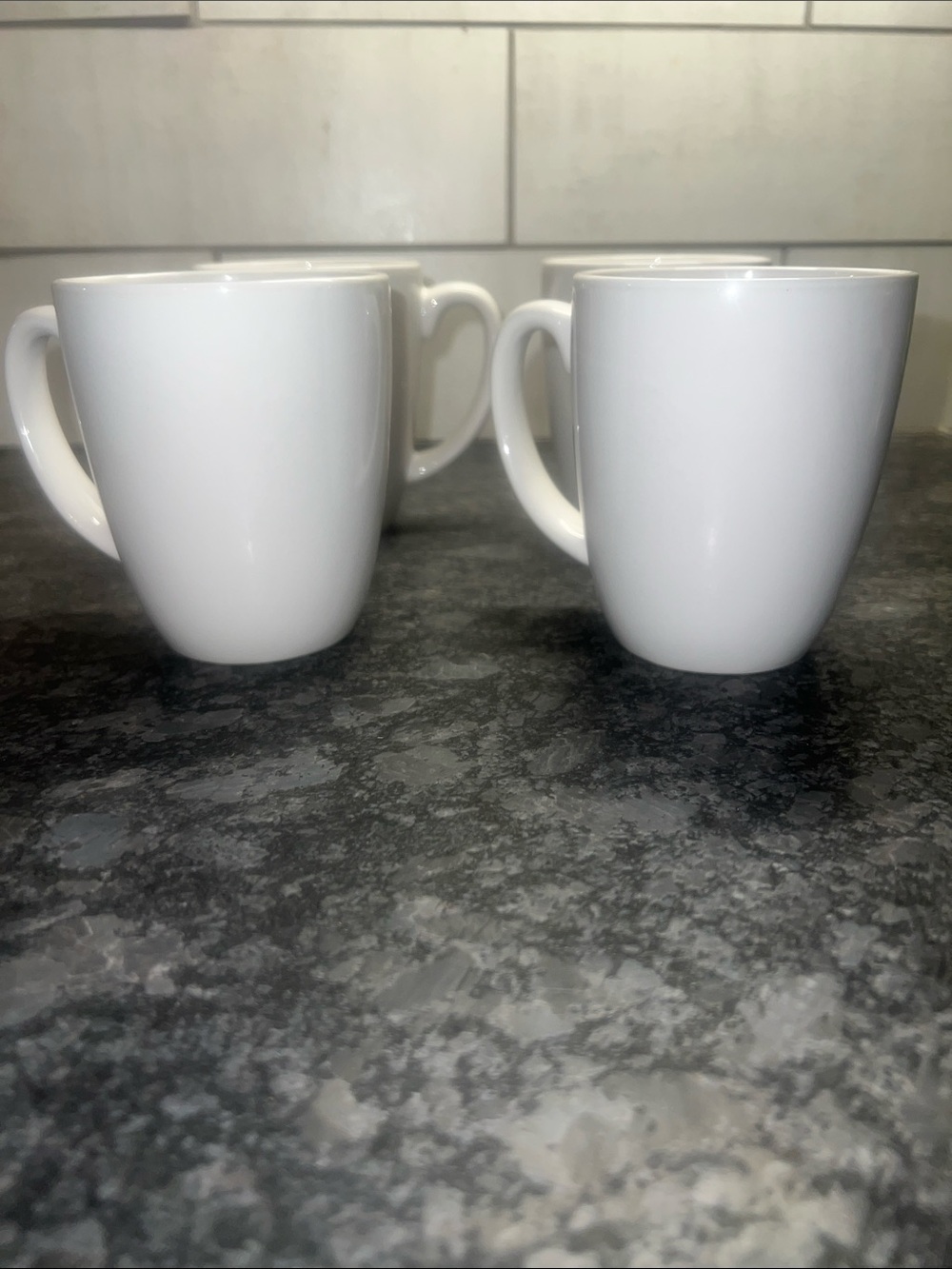 Set of 4 Corelle Vive Stoneware Classic White Ceramic Mugs Exc condition